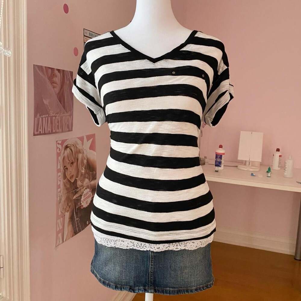 Women's Black and White T-shirt